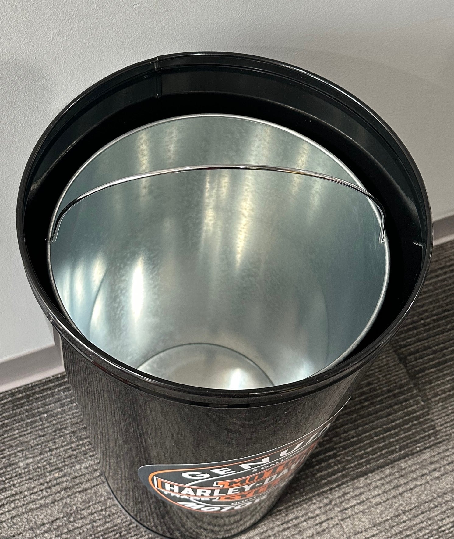 HD MOTOR OIL Retro Metal Trash Can
