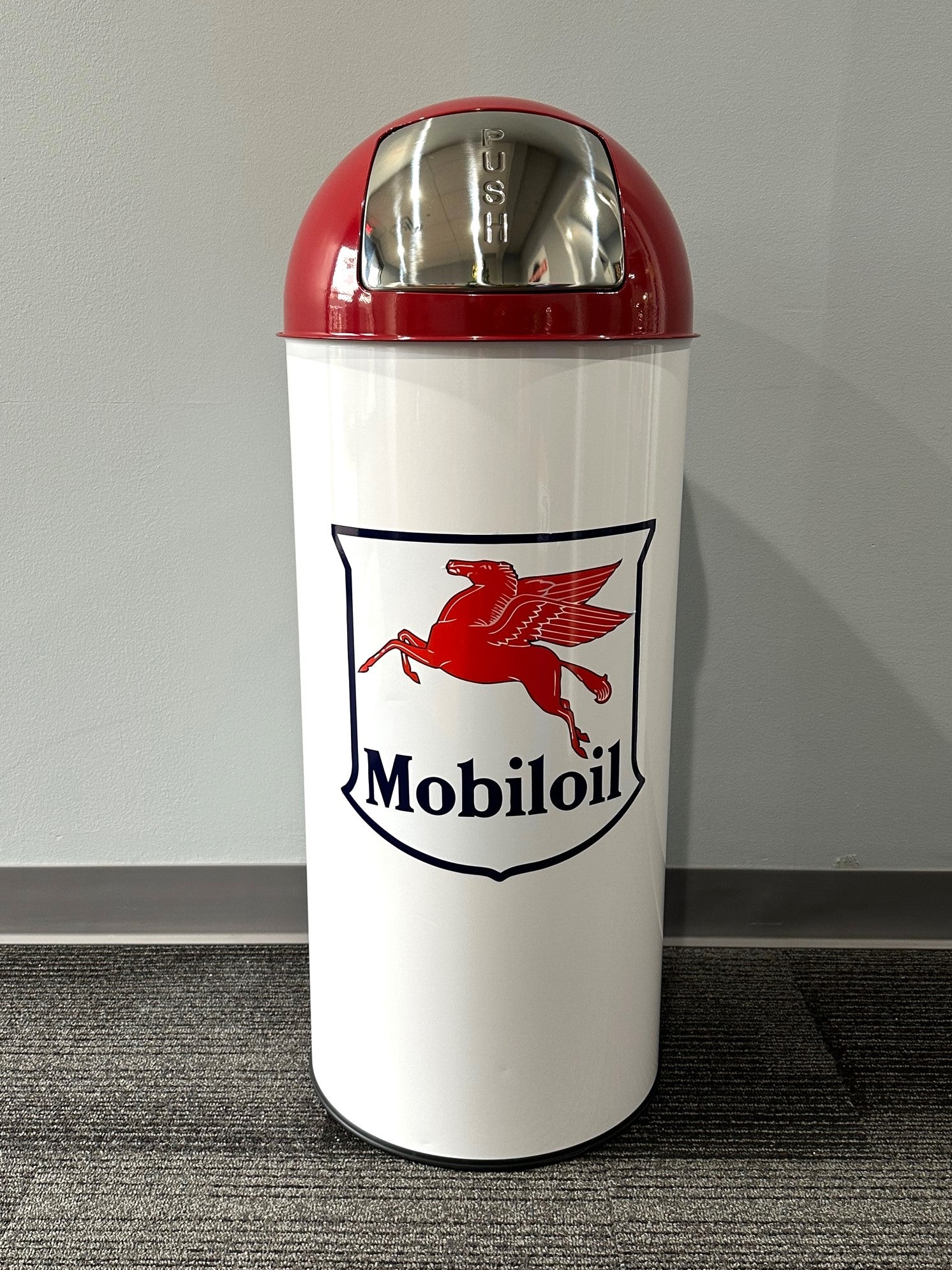 MOBILOIL Retro Metal Trash Can
