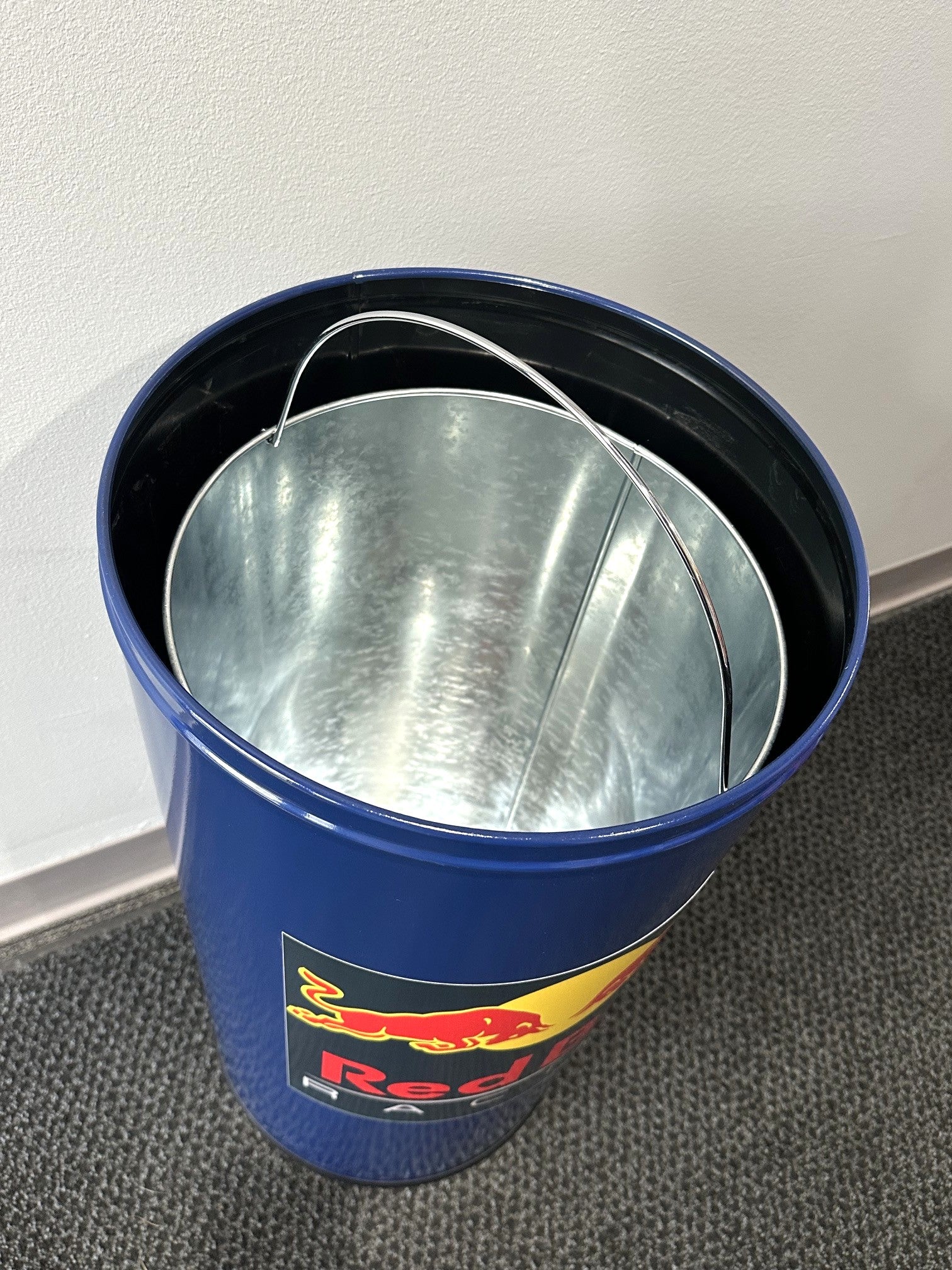 RED BULL RACING Retro Metal Trash Can