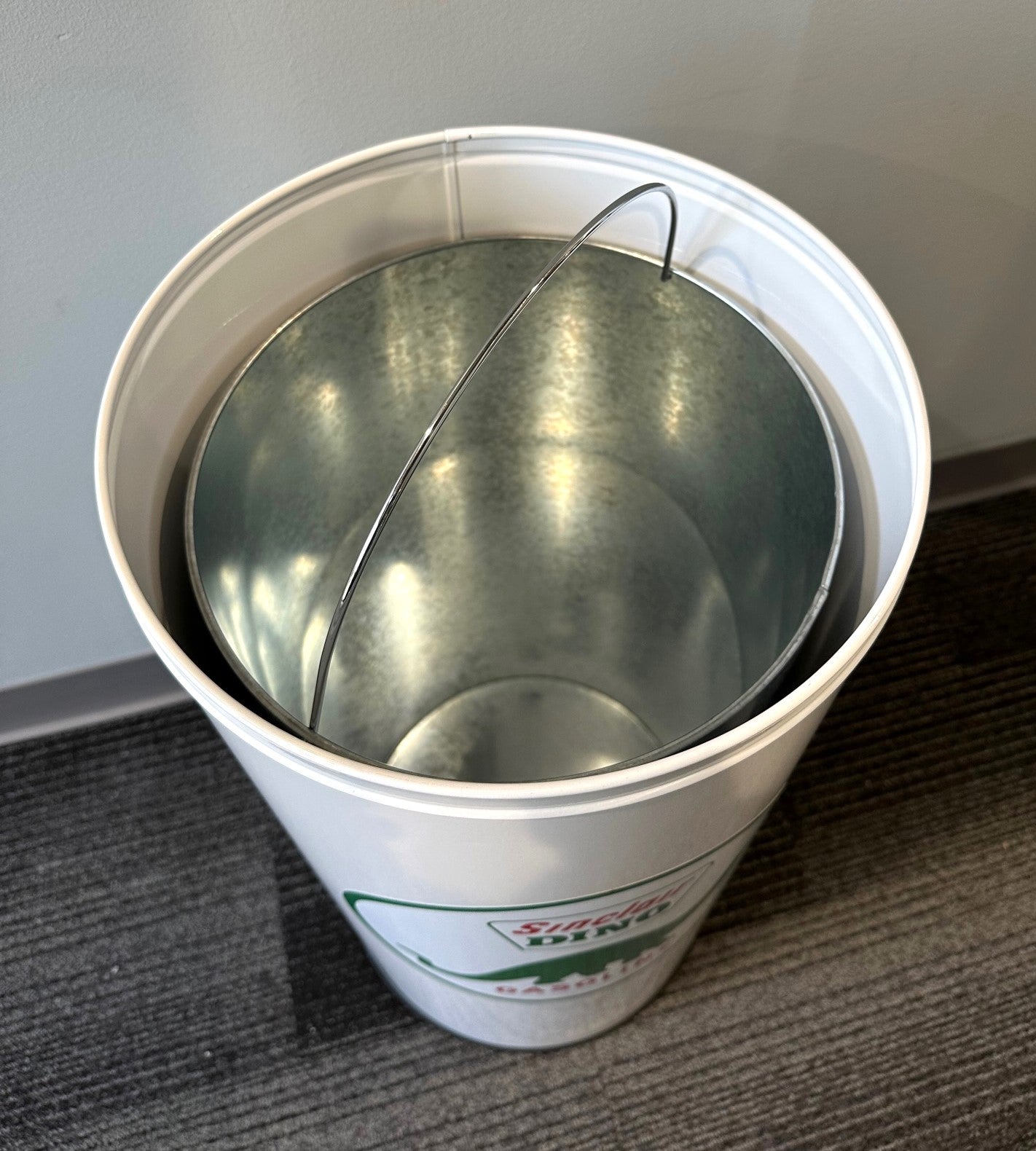 SINCLAIR DINO GASOLINE Retro Metal Trash Can
